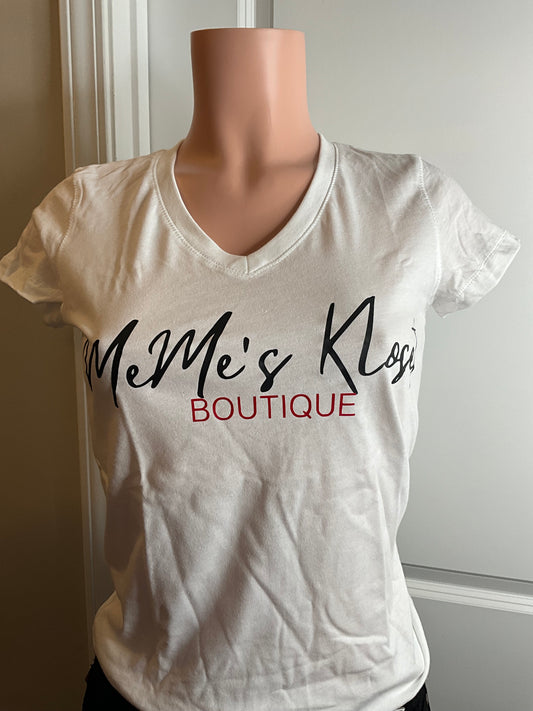 Meme’s Kloset V-neck T-shirt